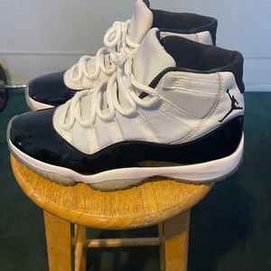 2018 Air Jordan 11 Retro Concord size 9 $220
